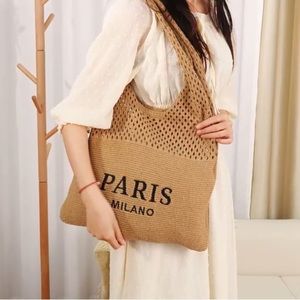 Knitted Tote Bag in Tan